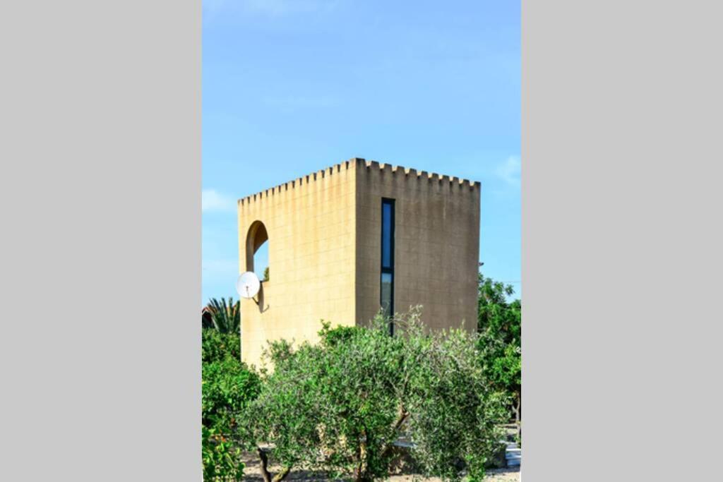 Villa The Tower With The Orange Tree Garden Ialisos Exterior foto