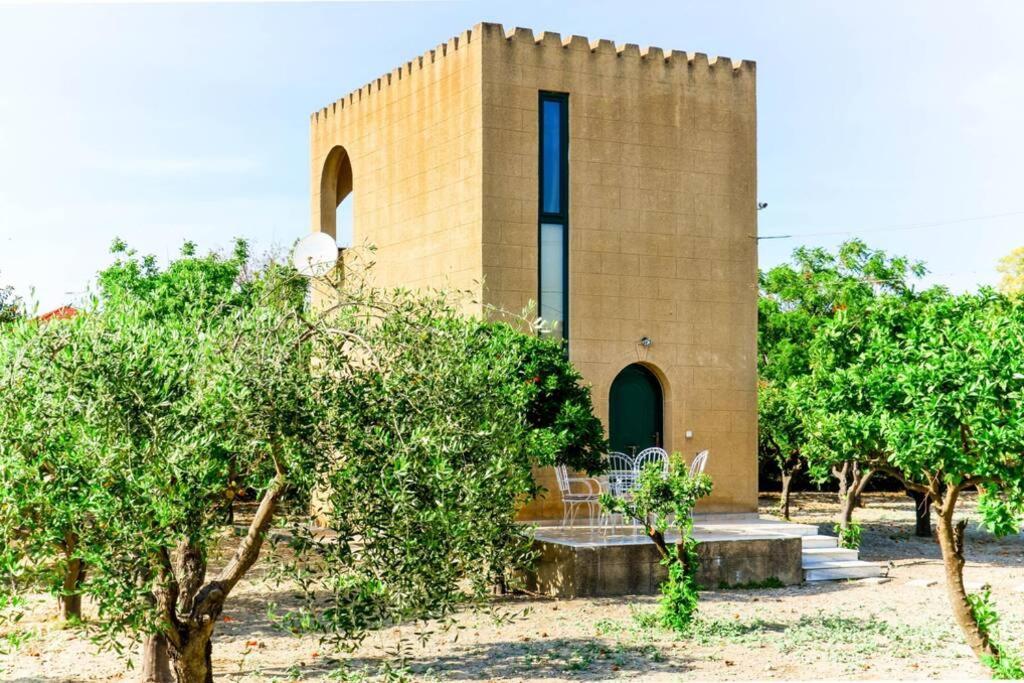 Villa The Tower With The Orange Tree Garden Ialisos Exterior foto